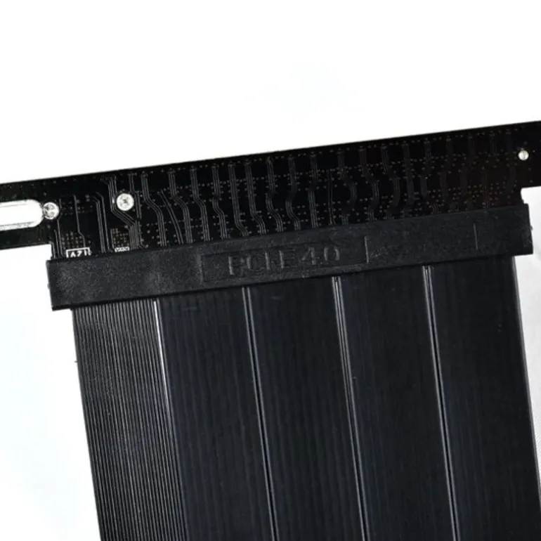 Lian Li PCIe 4.0 Riser Cable - Riser Card