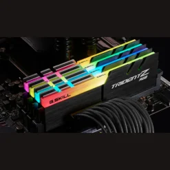 Memoria DDR4 G.Skill Trident Z RGB 32GB 4x8GB 4000Mhz CL18