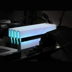 Memoria DDR4 Team Group T-Force Xtreem ARGB White 16GB 2x8GB 3200MHz CL16