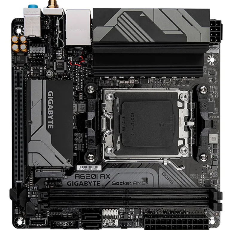Placa Base Gigabyte A620I AX Socket AM5